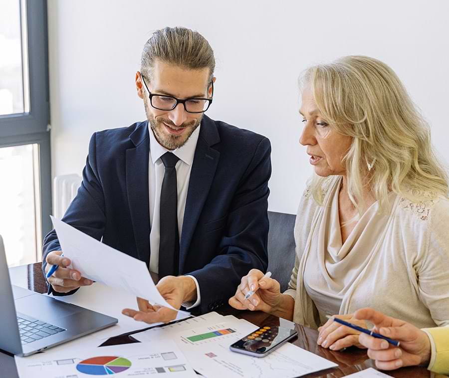 Maximize Your Leadership with MaxPeople