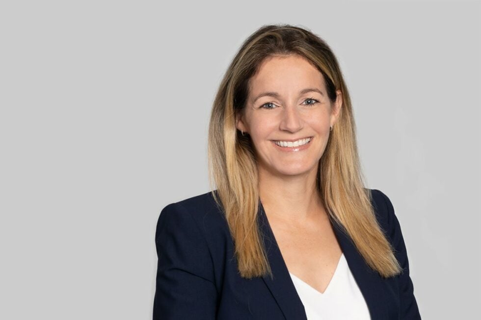 Ellie Slavens – Headshor